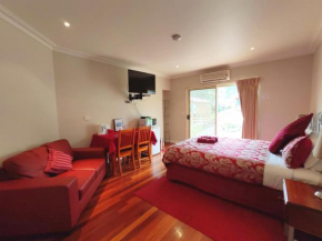 Angela's Beach Stays Apollo Bay